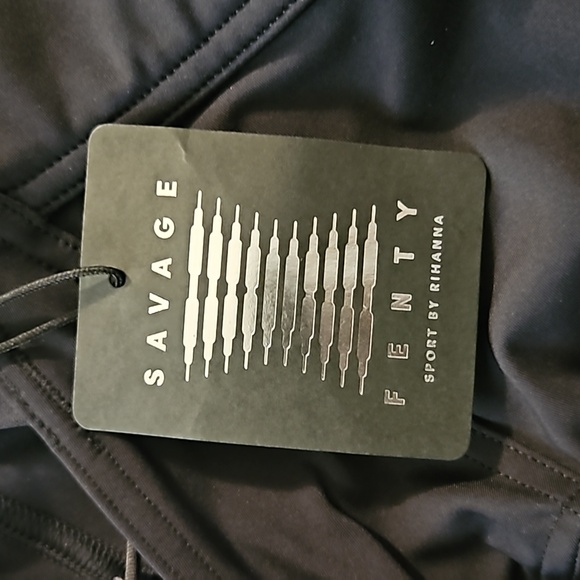 Elegant Black Women's Swimsuit - Picture 8 of 8